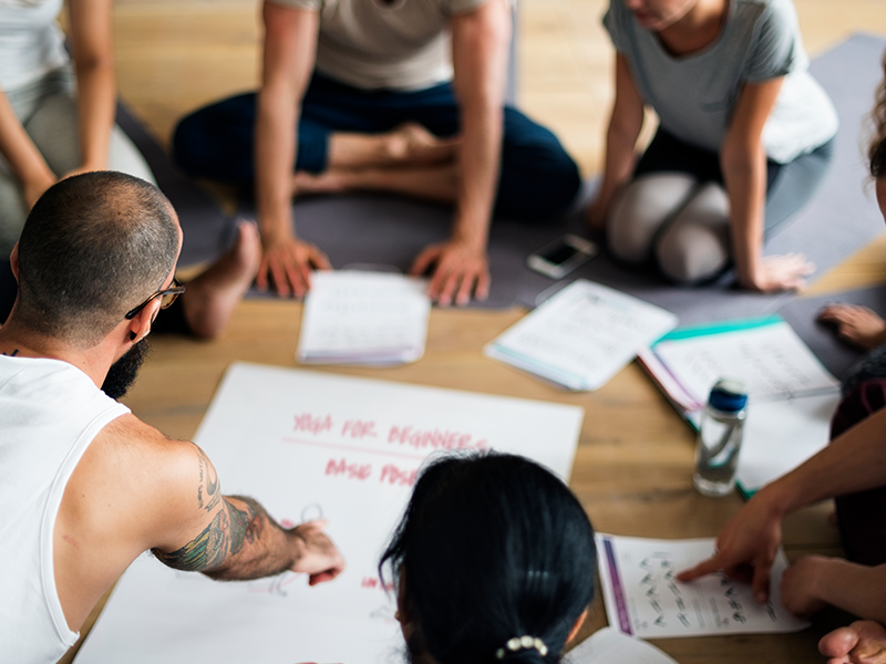 concepto-de-clase-de-yoga