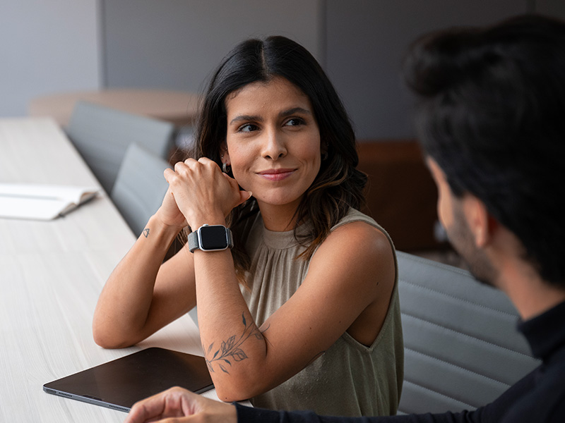 empresarios-hispanos-de-mediana-edad